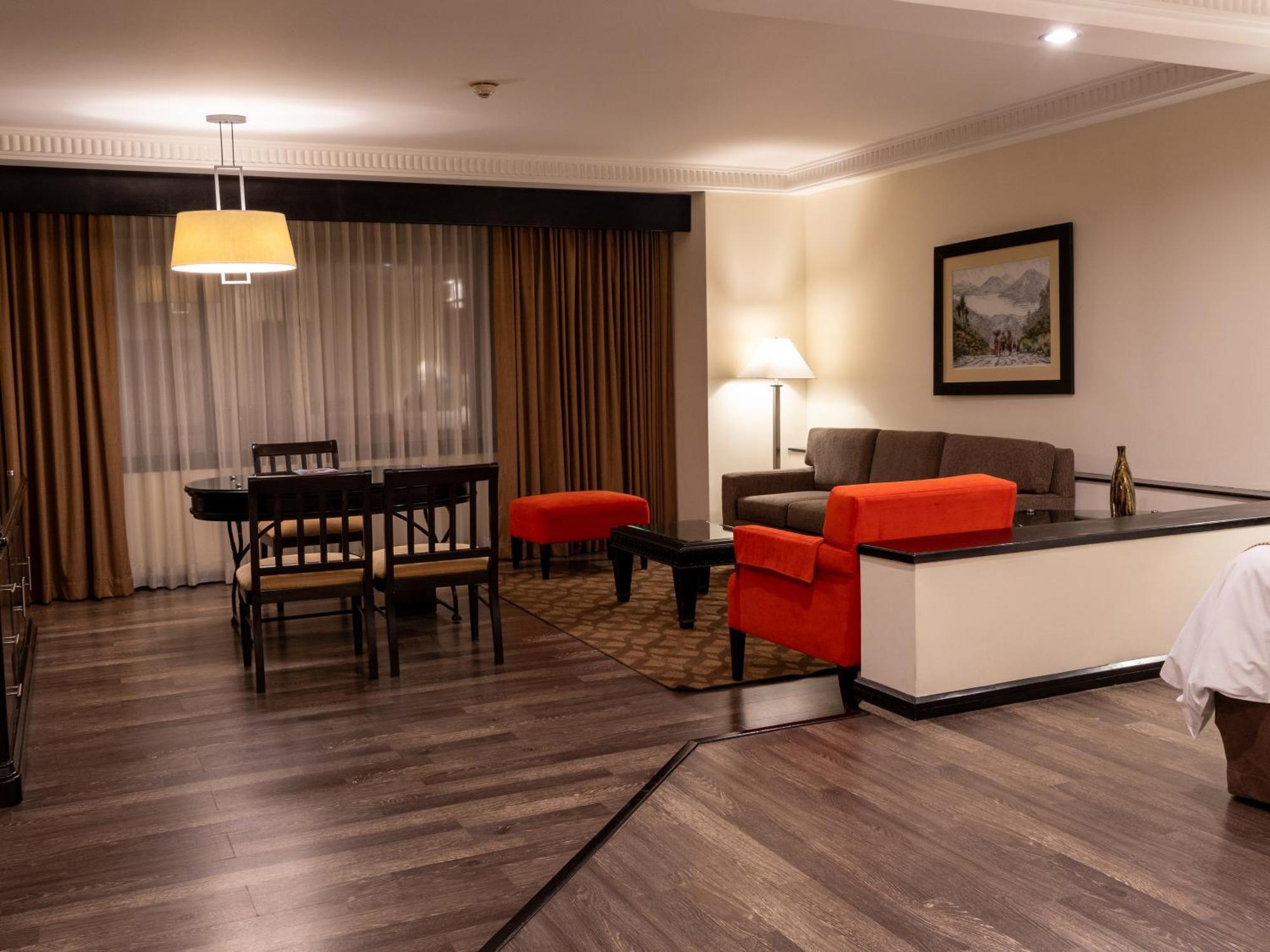 Tikal Futura Hotel & Convention Center Guatemala City Room photo